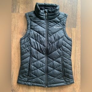 Columbia Womens heavenly vest/ size: S